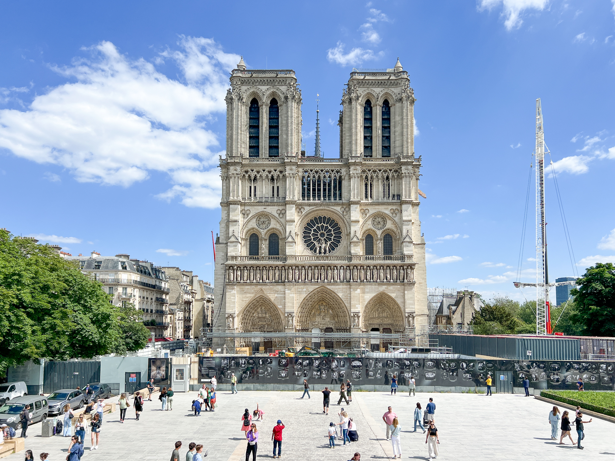 ノートル・ダム大聖堂 | トリコロル・パリ : パリとフランスの旅行