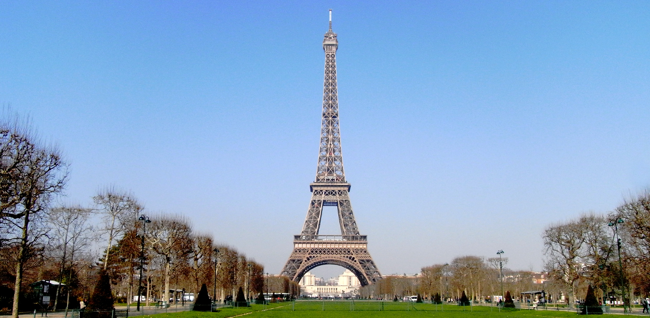 エッフェル塔 | トリコロル・パリ : パリとフランスの旅行・観光情報