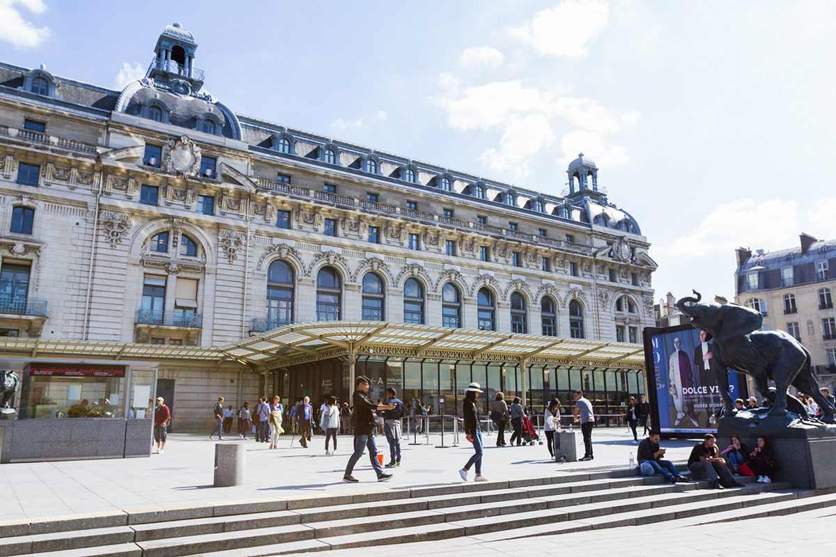 パリの主要な美術館 観光スポットの休館日 トリコロル パリ パリとフランスの旅行 観光情報